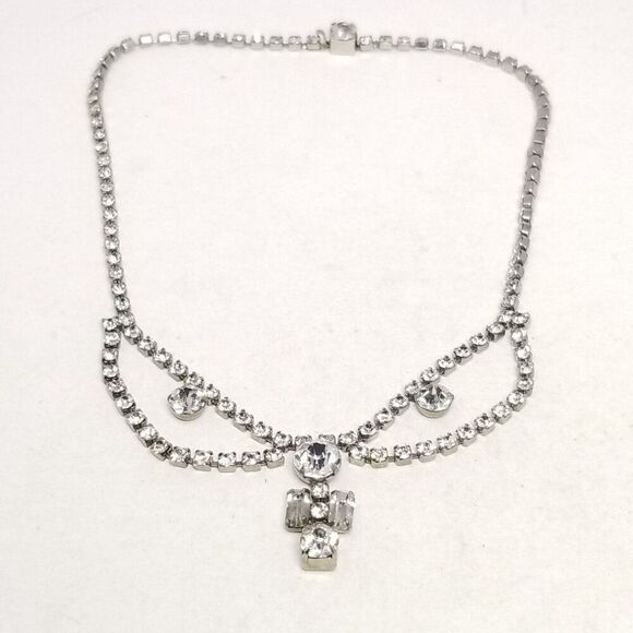 Vintage Rhinestone Collar Necklace, Silver Tone Prong Set, Elegant Classic - Picture 5 of 5